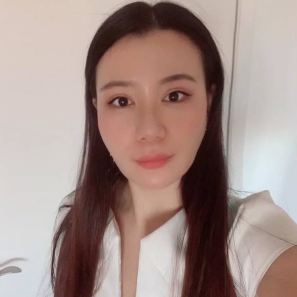 hitomihoshino